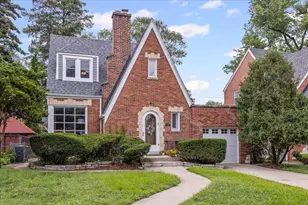 530 Byrd Rd, Riverside, IL 60546 - Photo 1