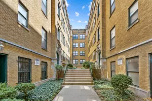 7205 S Yates Blvd, Chicago, IL 60649 - Photo 1