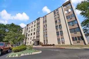 9720 S Pulaski Rd, Oak Lawn, IL 60453 - Photo 1