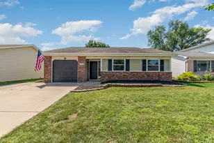 6784 Redwing Dr, Woodridge, IL 60517 - Photo 1