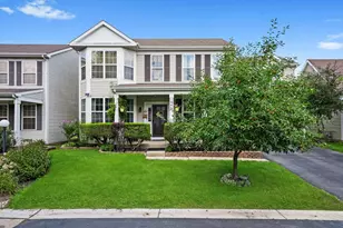 1646 Victoria Park Cir, Aurora, IL 60504 - Photo 1