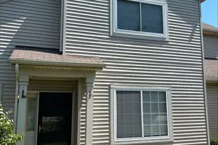 398 N Patriot Dr, Hainesville, IL 60030 - Photo 1