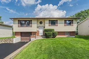 6887 Meadowbrook Ln, Hanover Park, IL 60133 - Photo 1