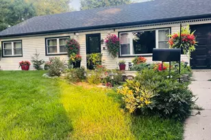 5 Woodridge Rd, Montgomery, IL 60538 - Photo 1