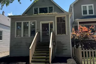 3721 W Sunnyside Ave, Chicago, IL 60625 - Photo 1