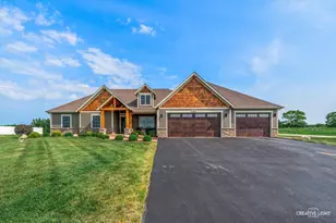 10887 Brandenburg Wy, Yorkville, IL 60560 - Photo 1