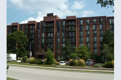 111 Acacia Drive #508, Indian Head Park, IL 60525 - Photo 1