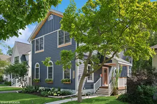 2433 Cowper Ave, Evanston, IL 60201 - Photo 1