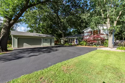 1129 Park Avenue, Winthrop Harbor, IL 60096 - Photo 1