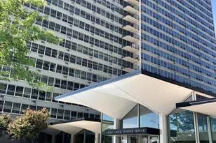 3550 N Lake Shore Dr, Chicago, IL 60657 - Photo 1