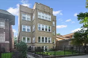 2036 N Humboldt Blvd, Chicago, IL 60647 - Photo 1