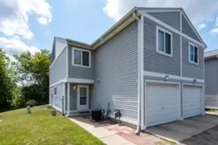 525 Meadow Green Ln, Round Lake Beach, IL 60073 - Photo 1