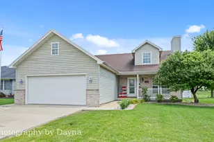 162 Patton Turn, Bradley, IL 60915 - Photo 1
