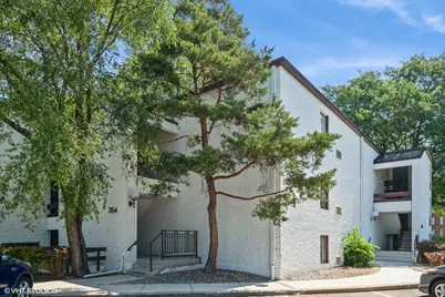 354 W Miner Street #1B, Arlington Heights, IL 60005 - Photo 1