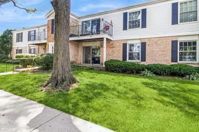 981 Golf Course Road #2, Crystal Lake, IL 60014 - Photo 1