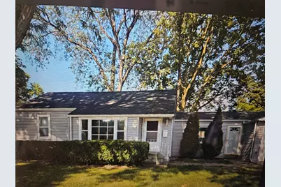 1102 Grand Avenue, Aurora, IL 60506 - Photo 1