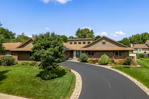 6834 Clovernook Rd, Rockford, IL 61107 - Photo 1