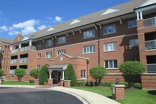 460 Northwest Hwy, Park Ridge, IL 60068 - Photo 1