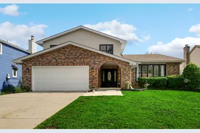 310 Terry Lane, Bloomingdale, IL 60108 - Photo 1