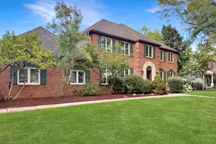 507 E Bauer Rd, Naperville, IL 60563 - Photo 1