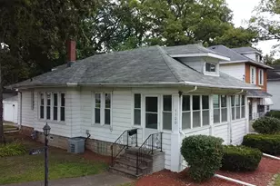 1100 Richards St, Joliet, IL 60433 - Photo 1