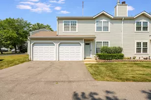 428 Normandie Ln, Round Lake Beach, IL 60073 - Photo 1