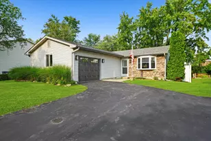 1760 Lombard Ct, Glendale Heights, IL 60139 - Photo 1