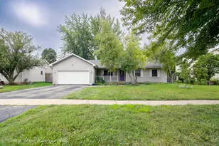 134 Brian St, Sycamore, IL 60178 - Photo 1