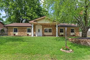 15 Mesa Rd, Springfield, IL 62702 - Photo 1