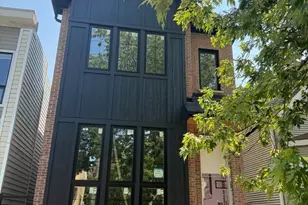 2031 W Hutchinson St, Chicago, IL 60618 - Photo 1