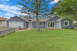1316 N Park Dr, Round Lake Beach, IL 60073 - Photo 1