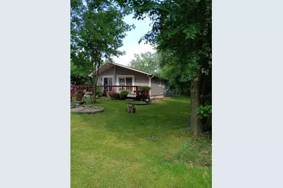 42065 N Beachview Drive, Antioch, IL 60002 - Photo 1