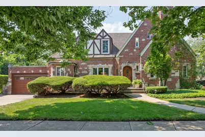 6656 N Sauganash Avenue, Lincolnwood, IL 60712 - Photo 1