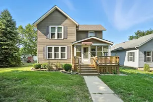 109 E Crawford St, Peotone, IL 60468 - Photo 1