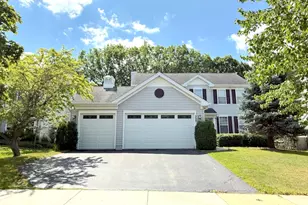 555 W Wildspring Rd, Round Lake, IL 60073 - Photo 1