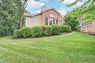 510 Shagbark Dr, Elgin, IL 60123 - Photo 1