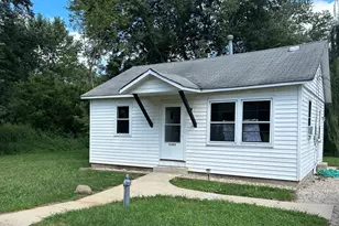 26895 N Bernice St, Wauconda, IL 60084 - Photo 1