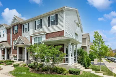 1128 Evergreen Avenue, Des Plaines, IL 60016 - Photo 1