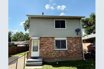 536 Aller Avenue, Elgin, IL 60120 - Photo 1