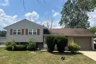 16 N Elm Ln, Glenwood, IL 60425 - Photo 1