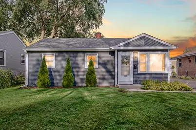 325 S Wisconsin Avenue, Addison, IL 60101 - Photo 1