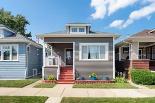 5428 W Byron St, Chicago, IL 60641 - Photo 1