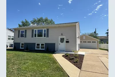 9055 Fairway Drive, Orland Park, IL 60462 - Photo 1