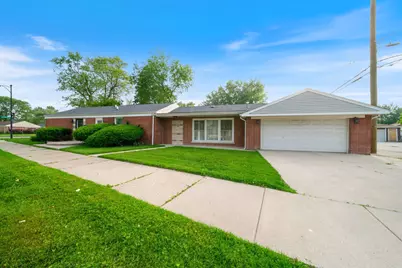 934 W Vermont Avenue, Chicago, IL 60643 - Photo 1