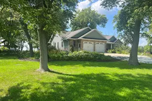 3185 N 1200 East Rd, Clifton, IL 60927 - Photo 1