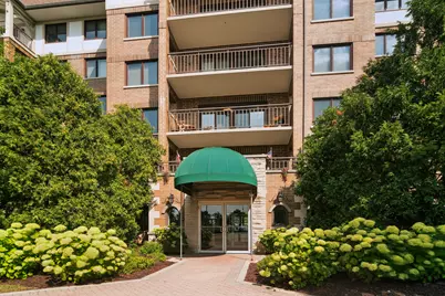 15 S Pine Street #506A, Mount Prospect, IL 60056 - Photo 1