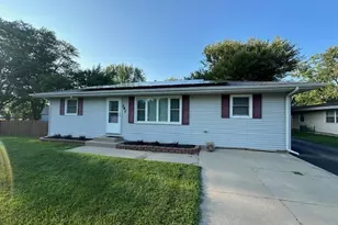 262 W Kennedy Rd, Braidwood, IL 60408 - Photo 1