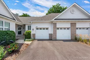 805 Cambridge Dr, Batavia, IL 60510 - Photo 1