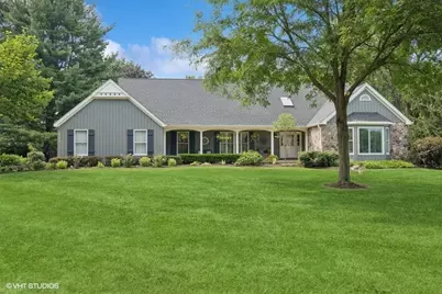 6201 N Wyndwood Drive, Crystal Lake, IL 60014 - Photo 1