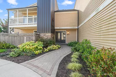1477 S County Farm Road #2-3F, Wheaton, IL 60189 - Photo 1